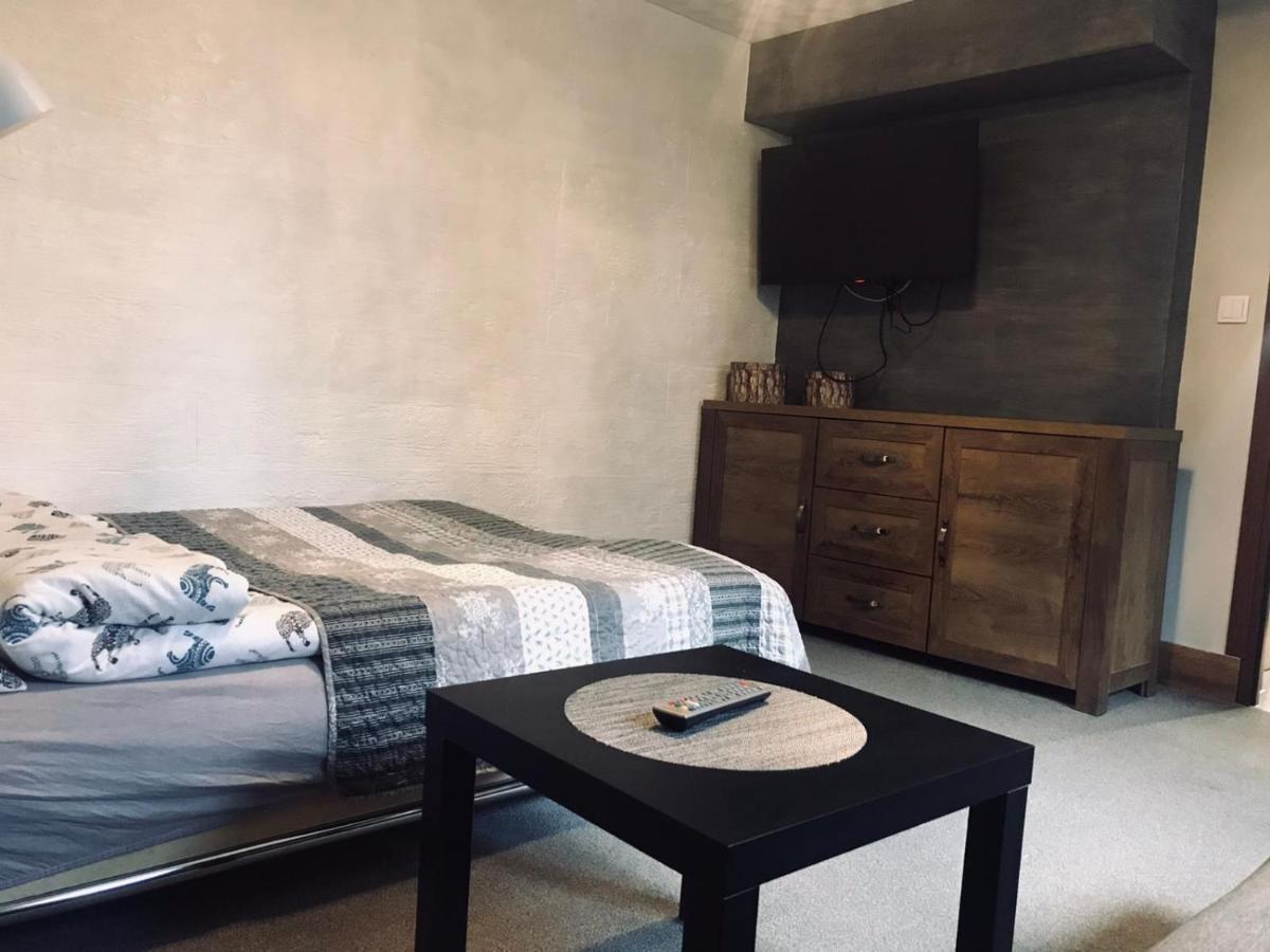 Apartament U Doroty เอากุสตูฟ ภายนอก รูปภาพ